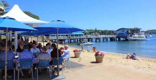 Waterfront dining on our Sydney Sightseeing Tours
